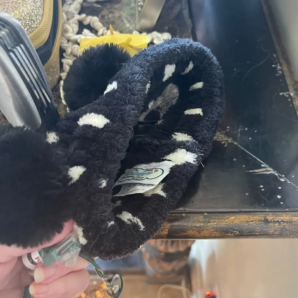 🐼 - 🎃 FURRY Panda POM Pom Ear Headband! For women or girls!